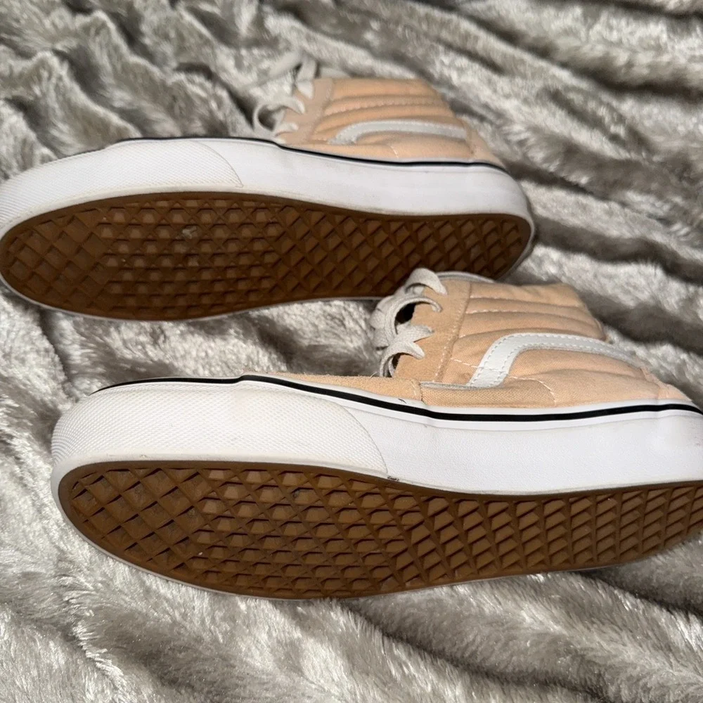 Vans Women's SK8 high topCasual Shoes Sz 6.5 Peach Suede Classic